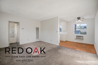 Building Photo - 400 N Mentor Ave