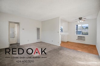 Building Photo - 400 N Mentor Ave