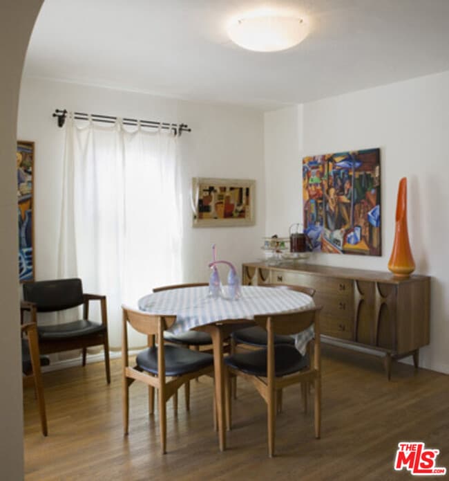 Foto del edificio - 3621 Greenfield Ave