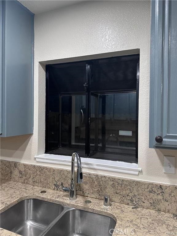 Foto del edificio - 44026 Fine St