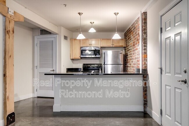 Foto del edificio - 1321 1/2 E. Main St.