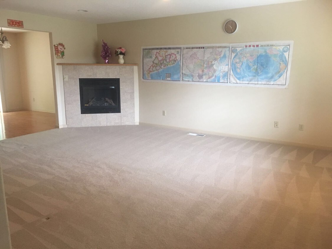 Foto principal - 10118 SE Brooklyn Ct