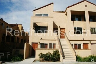 Building Photo - 3927-80 Nobel Dr