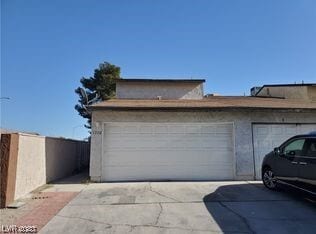 Primary Photo - 1217 Mews Ln