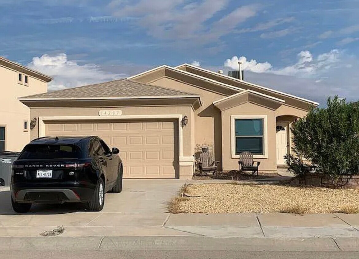 14207 North Point Ave, El Paso, TX 79938 House for Rent in El Paso