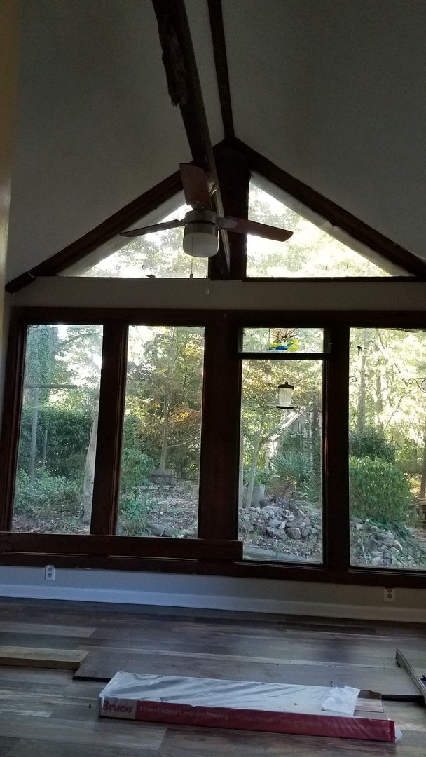Building Photo - City of East Point Renovated Tudor Style Home
