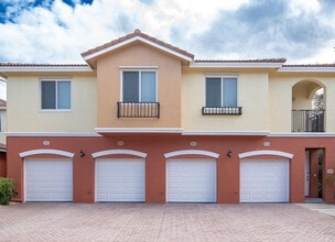 Building Photo - 53 SE Sedona Cir