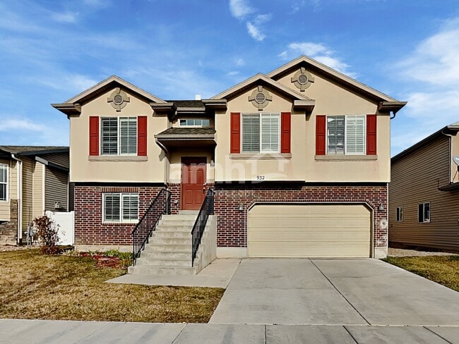 Building Photo - 932 Foxboro Dr