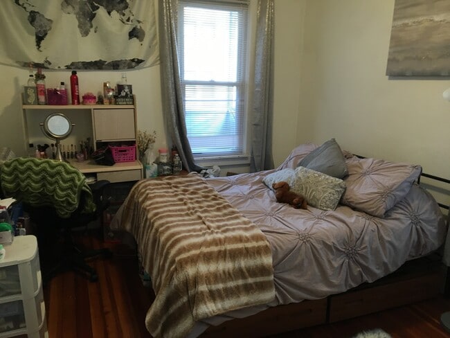 Foto del edificio - 162 Kelton St