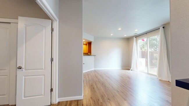 Building Photo - 373 N Amedeo Ln