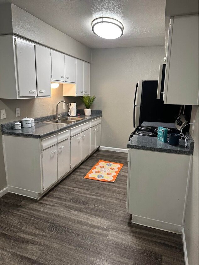 Villages of Royal Lane Apartments in Dallas, TX