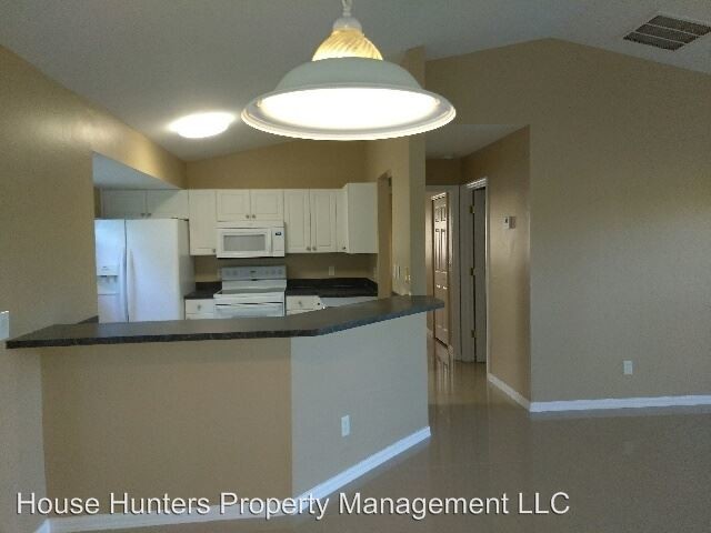 Building Photo - 2388 Emrick St