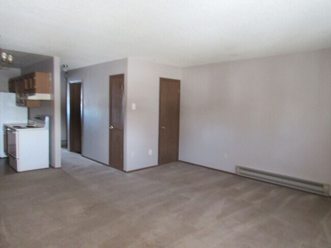 Building Photo - 2311 S McKinley St