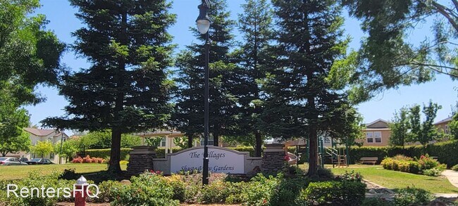 Foto del edificio - 3 br, 2.5 bath House - 2389 LA VILLA WAY