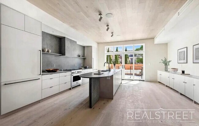 Foto del edificio - Fenimore Street