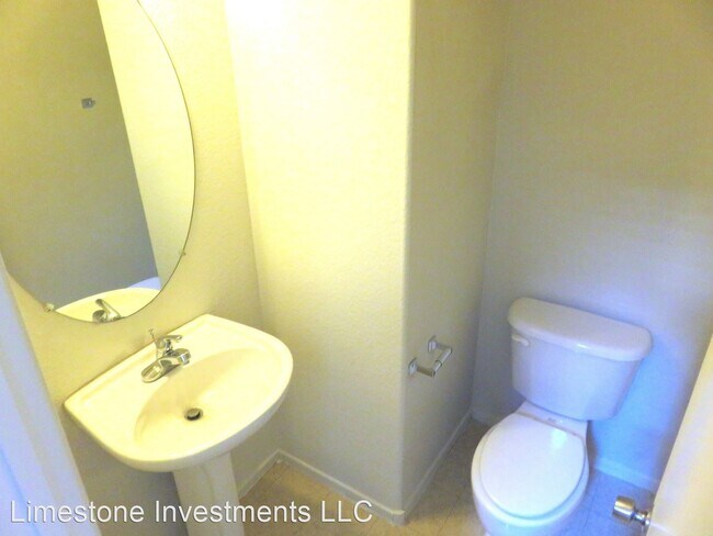 Foto del edificio - 3 br, 2.5 bath House - 816 Purdy Lodge St