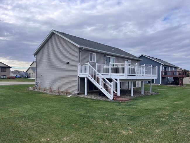 Building Photo - 5445 Florence Dr NW