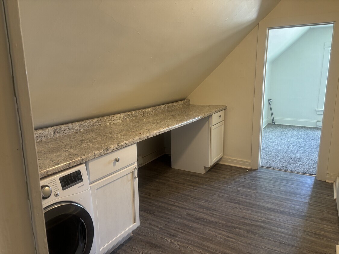 Foto principal - 124 10th St SW