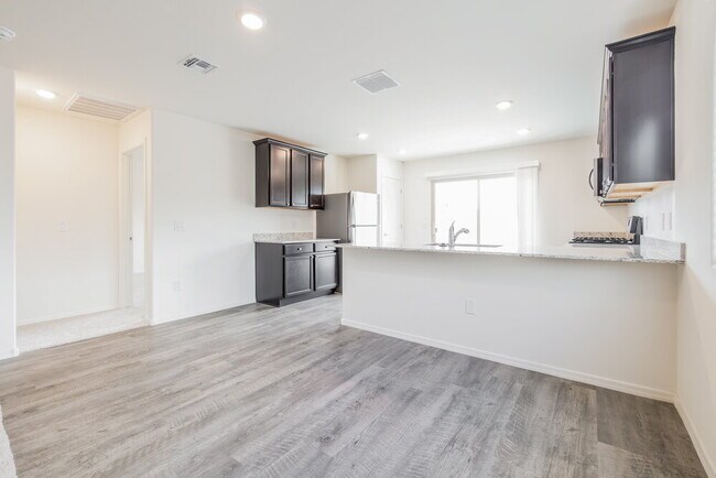 Foto del edificio - 12549 W Red Orchid St
