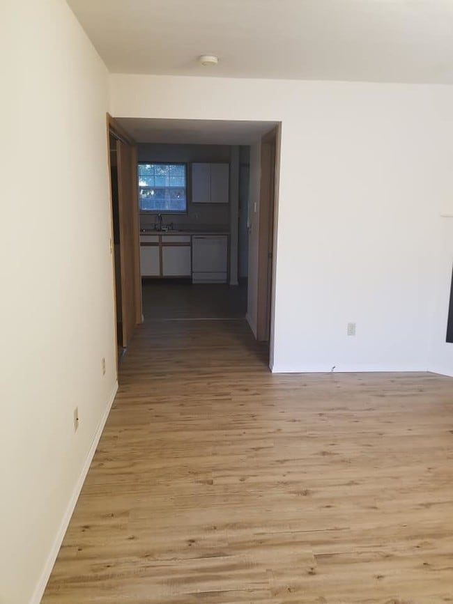 Living - Petrus Circle Townhomes