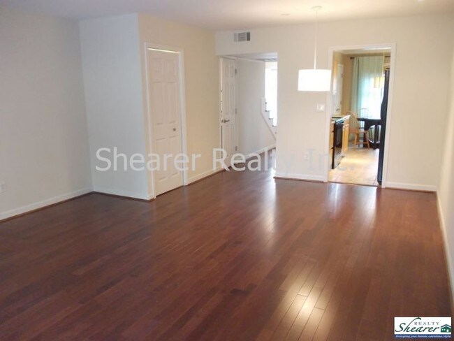 Building Photo - 7122 Quail Meadow Ln
