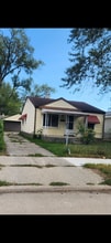 Building Photo - 23786 Columbus Ave