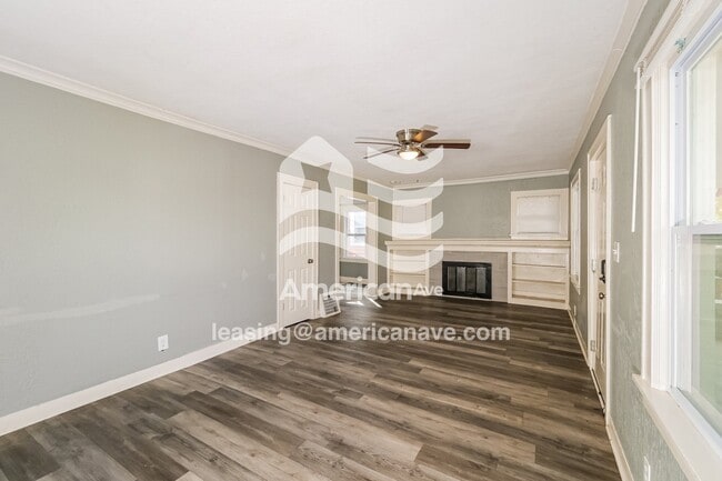 Building Photo - 6105 Swope Pkwy