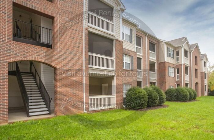 Primary Photo - Beautiful 2 Bedroom & 2 Bath Gated Condo