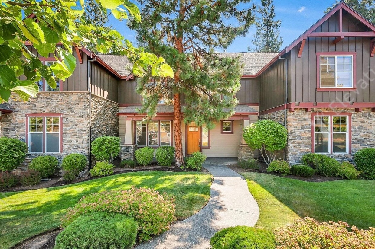 Primary Photo - Charming Northwest Crossing Townhome – Ste...