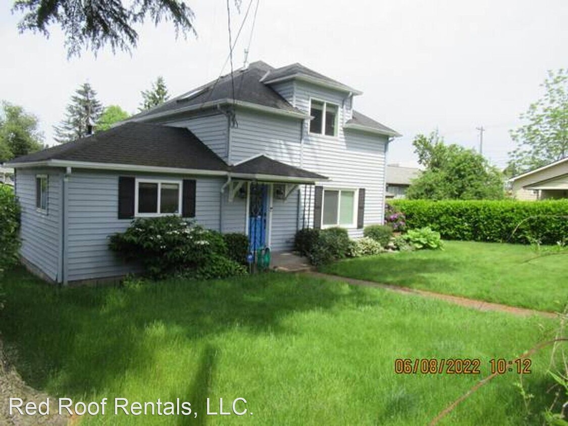 Primary Photo - 4 br, 2 bath House - 5010 S Steele St