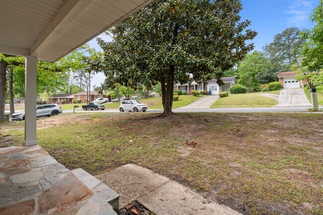 Foto del edificio - 5364 Silver Pine Dr