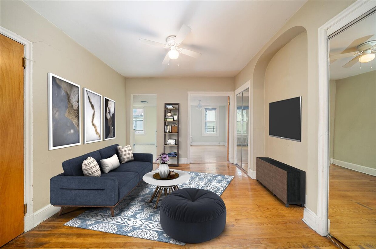 Primary Photo - 303 Bloomfield St