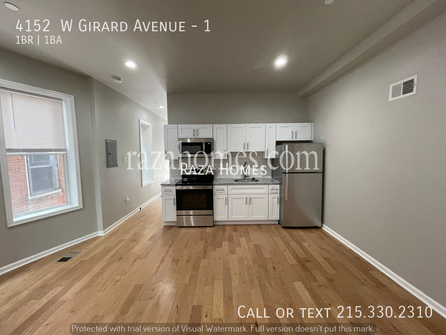 Foto principal - 4152 W Girard Ave