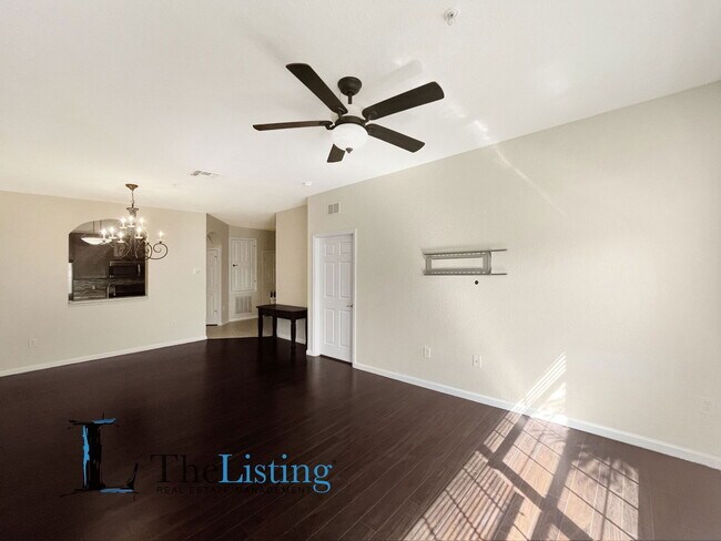 Building Photo - 8630 Buccilli Dr