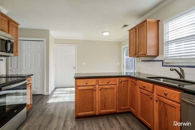 Building Photo - 1044 Wyndfall Drive, Kernersville, NC 27284