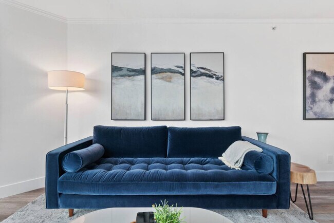 Photo du bâtiment - 1050 Burrard St