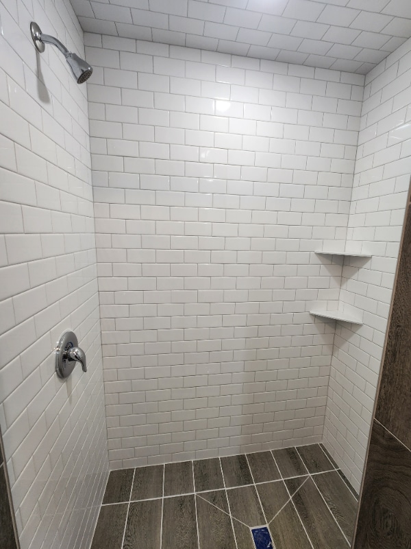 Building Photo - 151 S Main St