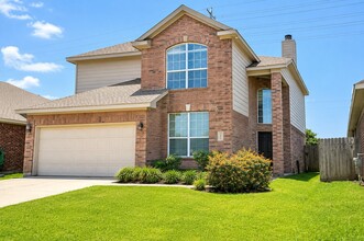 Building Photo - 26339 Richwood Oaks Dr