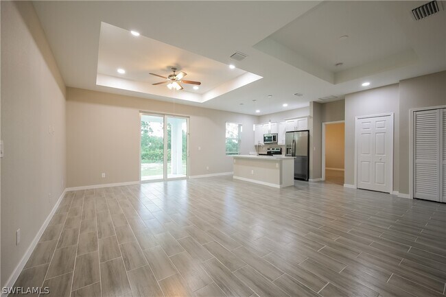 Foto del edificio - 3204 66th St W