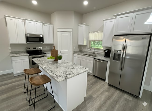 Building Photo - Stunning home in the silo School district