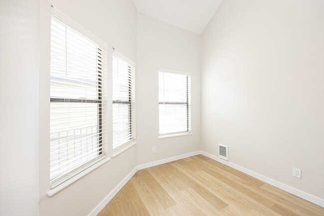 Building Photo - Elevation at Mountain Park