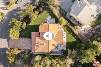 Building Photo - 23458 W Moon Shadows Dr