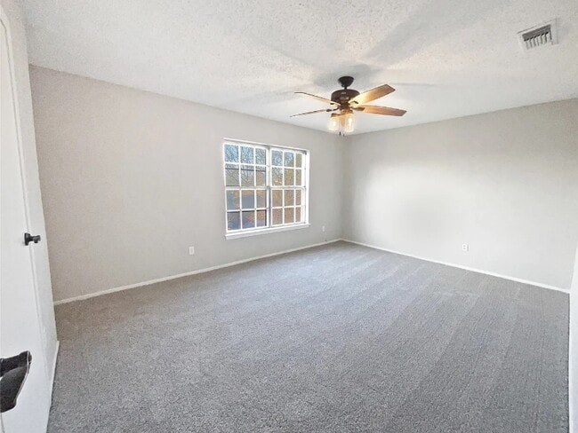 Building Photo - 3705 White Bud Ct