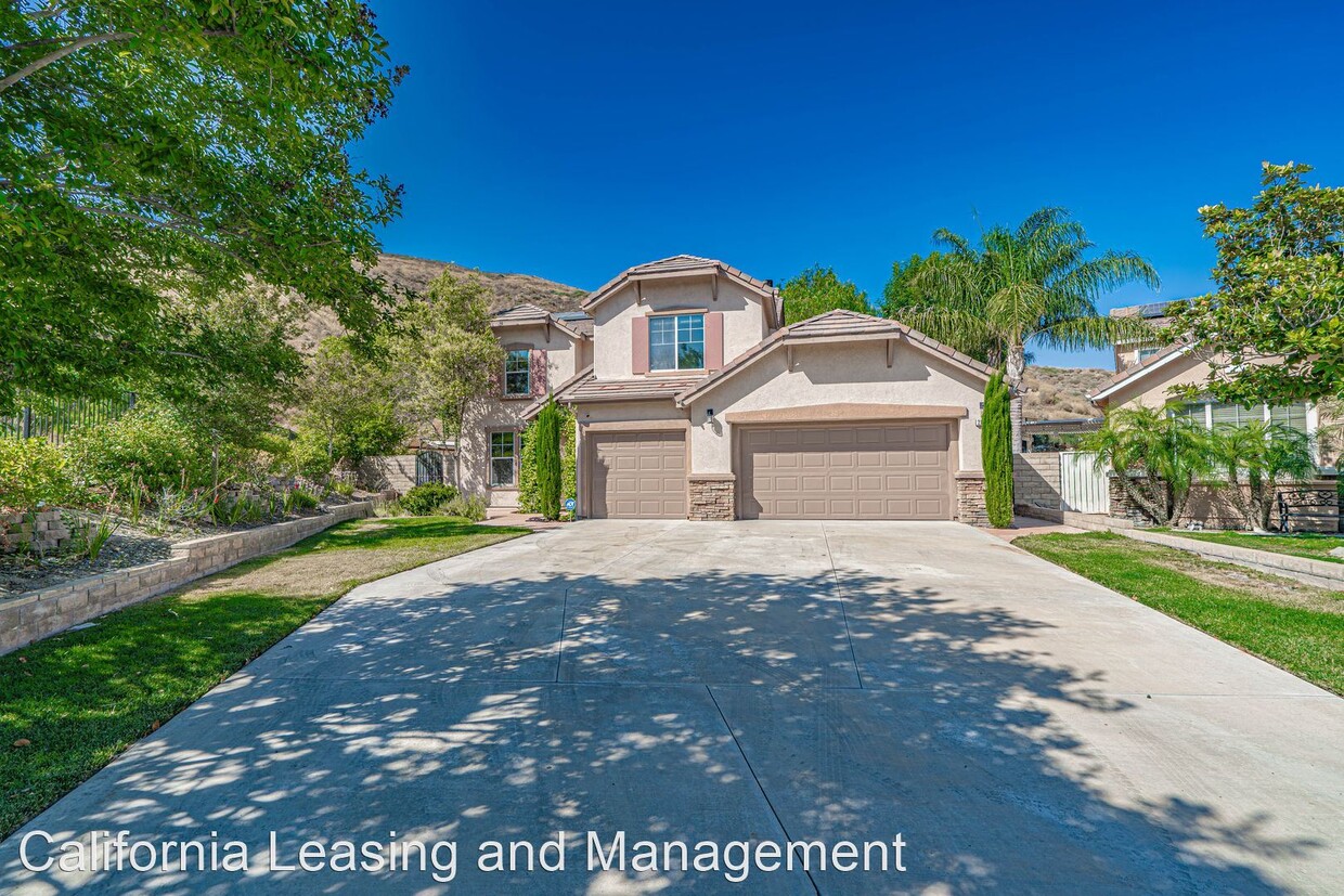 Primary Photo - 5 br, 2.5 bath House - 28108 Eagles Crest ...