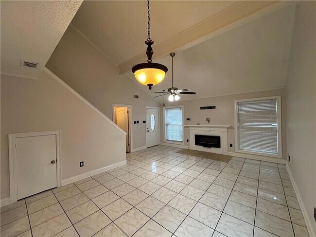 Building Photo - 2010 Snowbird Dr