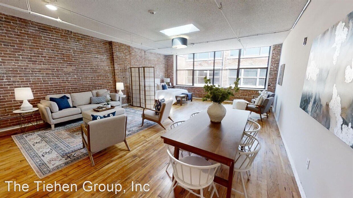 Foto principal - 201 Wyandotte St