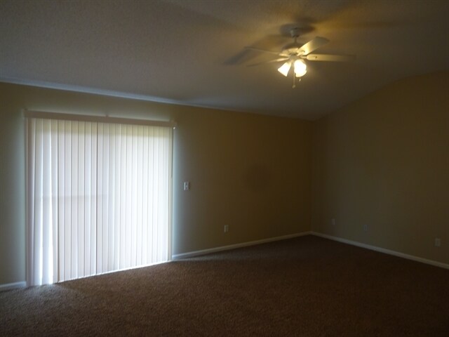 Foto del edificio - 11550 Deep Springs Dr W