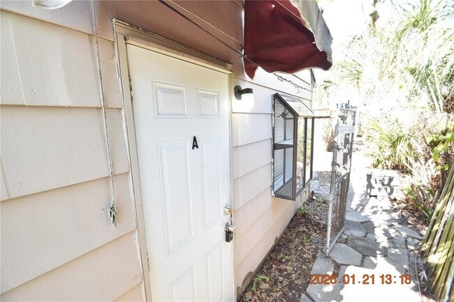 Building Photo - 3021 6th Ave N