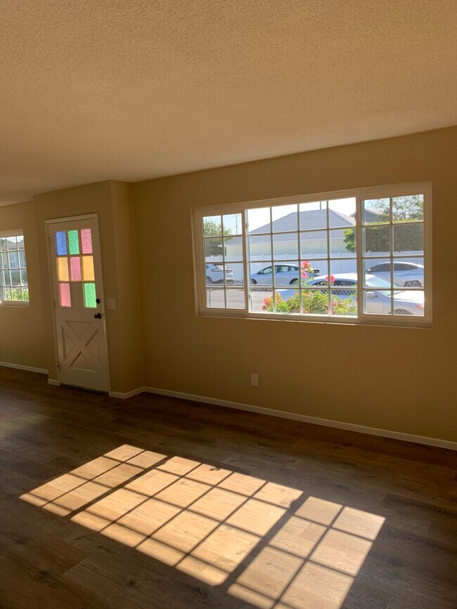 looking out living room window - 1433 S Mesa St