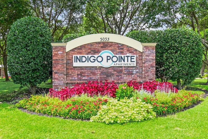 Primary Photo - Indigo Pointe